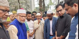 কেন্দ্রীয় শহীদ মিনারে কবি মাহমুদুল হাসান নিজামীর শ্রদ্ধা নিবেদন শেষে জানাযা সম্পন্ন